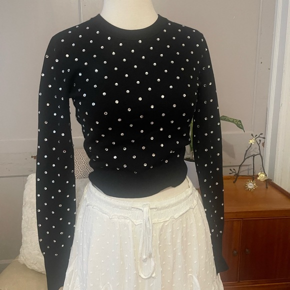 Intermix black sweater with studs/ diamond 💎 size P just stunning - Picture 1 of 6